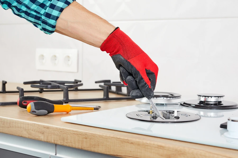 Key Questions To Ask Before Hiring A Stove Repair Service in London, ON